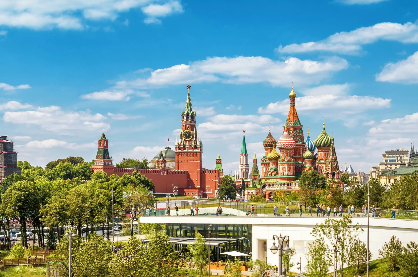 Как понять сумму 2 300 000 ₽ за контракт в Москве